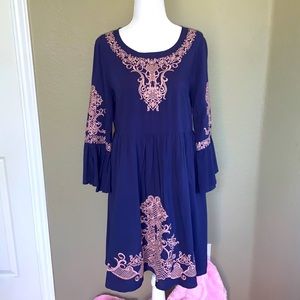 Chelsea & violet blue and pink dress size M